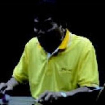 曼谷吞武里大学音乐学院导师瓦查拉 泰国音乐演奏大师