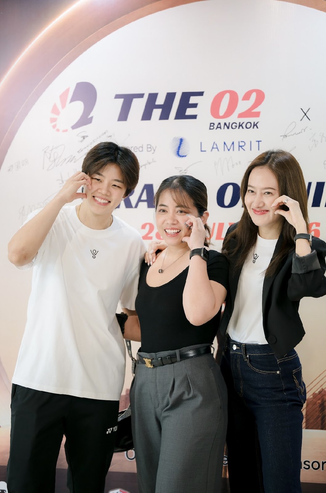 体育博士留学生林跃创办 The O2 Bangkok 运动康养综合体开业，世界羽联主席巴达玛出席 现场照片 5